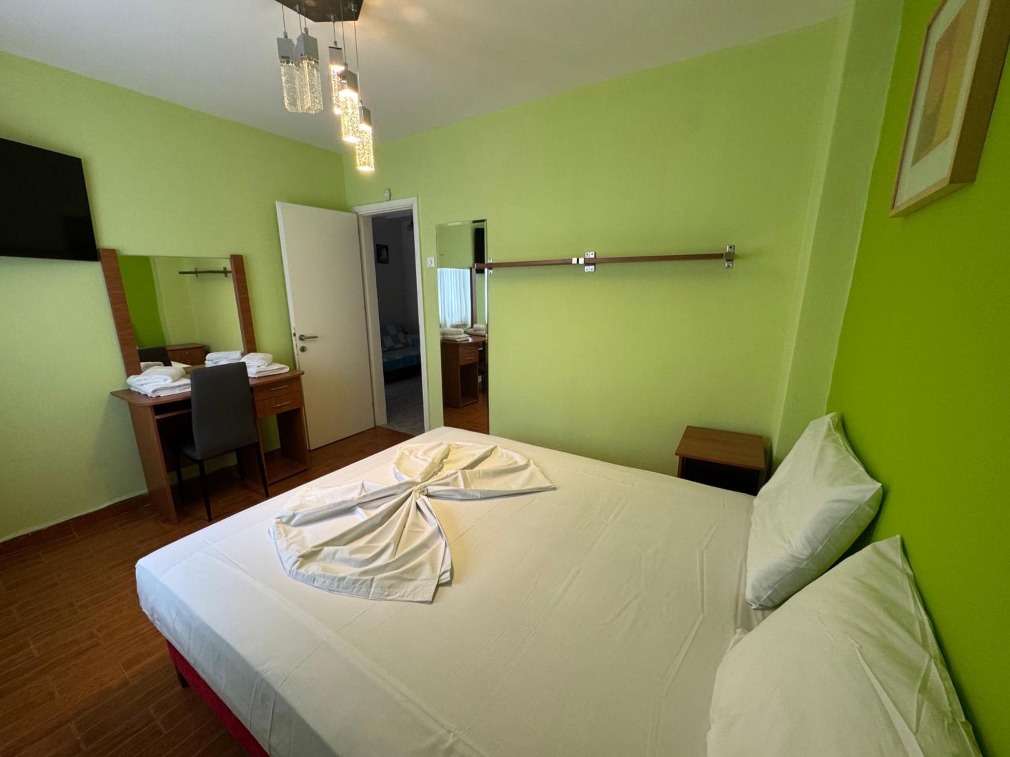 Apartment Hub *